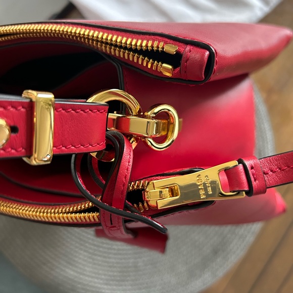 PRADA DEUX BAG - Picture 2 of 11